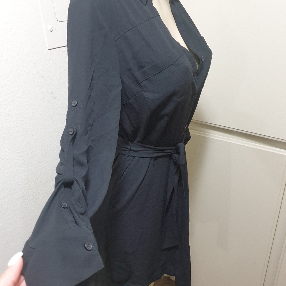 Express Dress - Picture 2 of 7